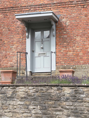 How to Clean Front Door Hardware