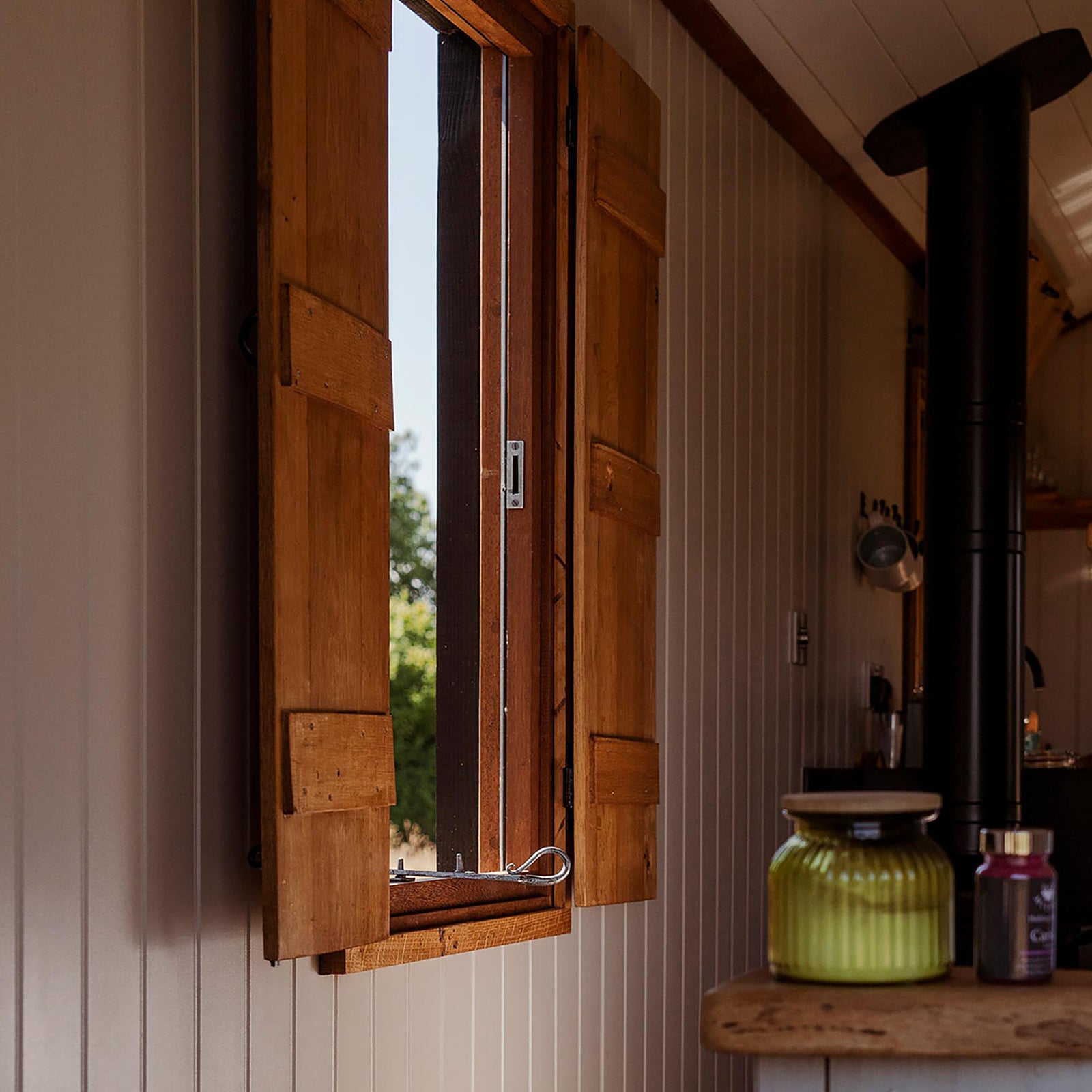 SHOW Hover Image of Shepherd's Crook Window Stay